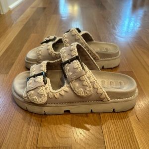 Mou Cream Sandals with Buckle Detail